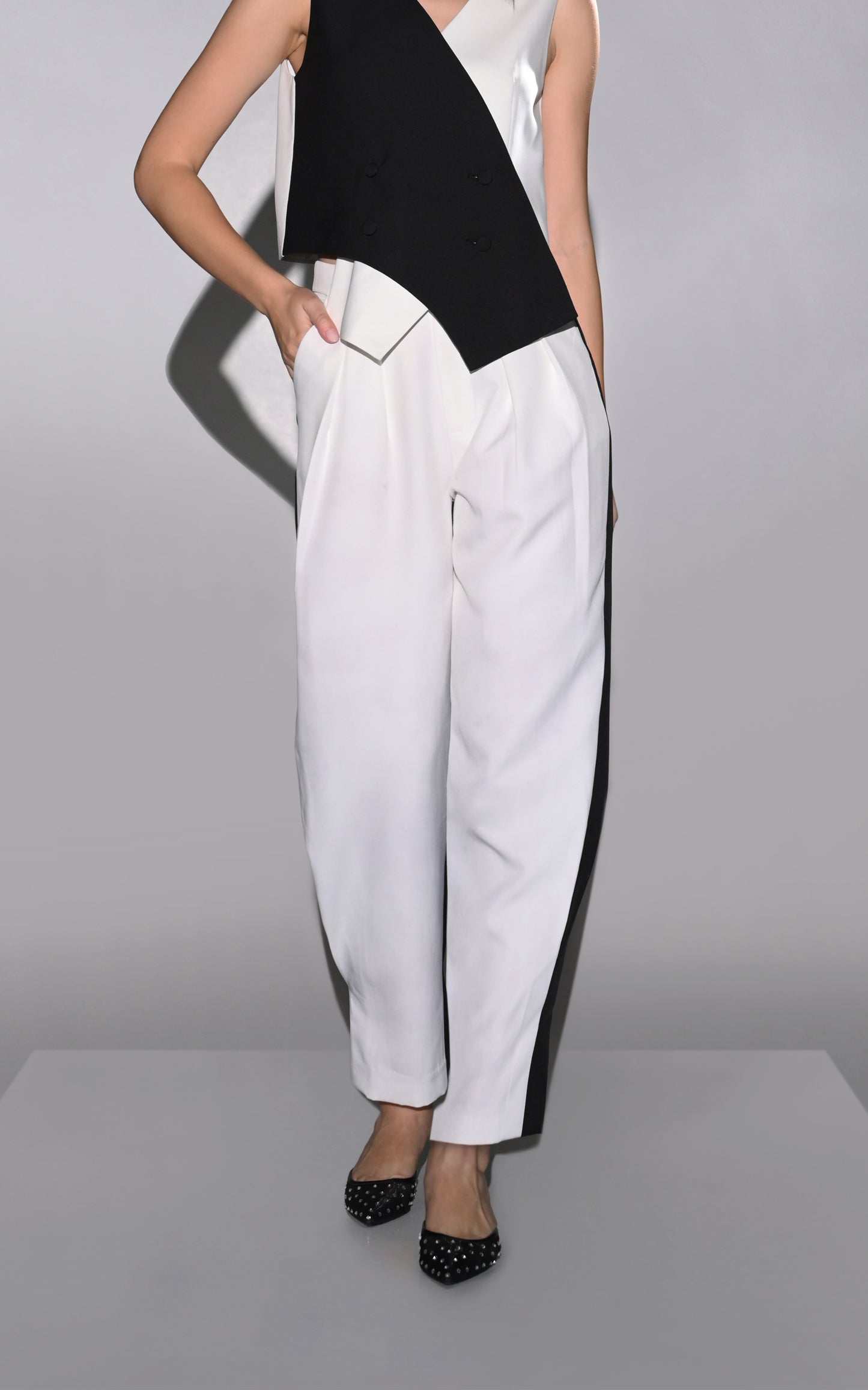 RAF Hills Pants (White/Black)