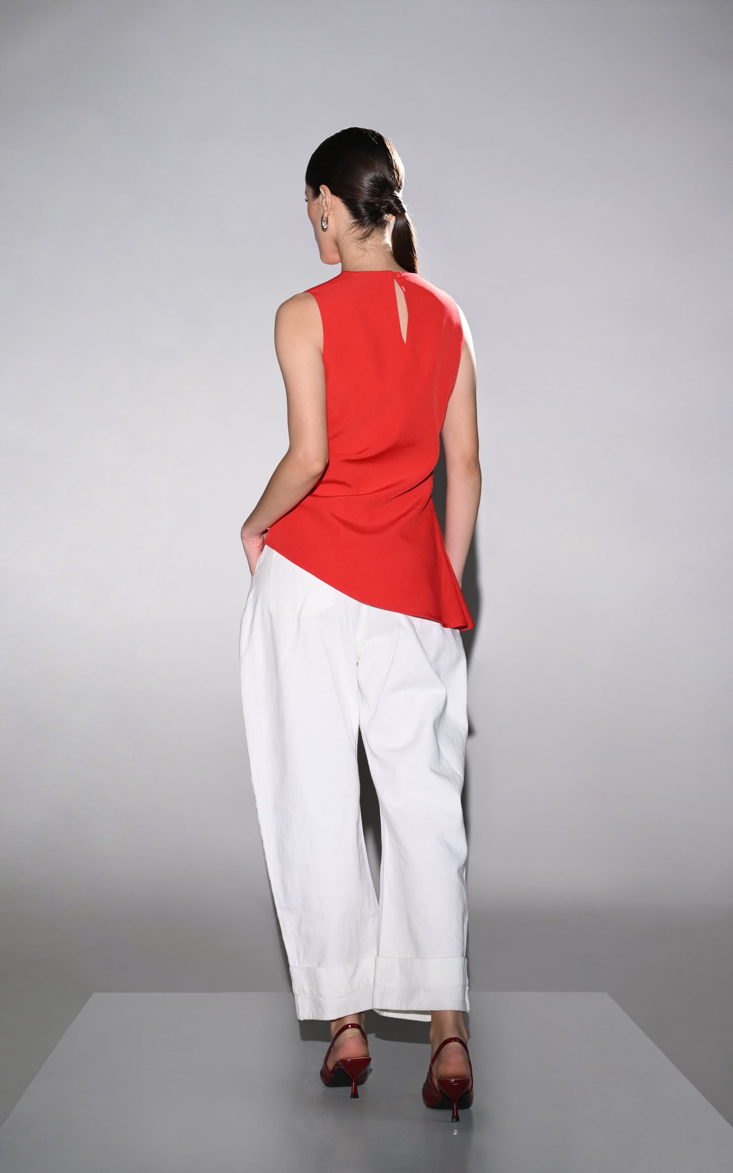 RAF Hills Sleeveless Top (Red)