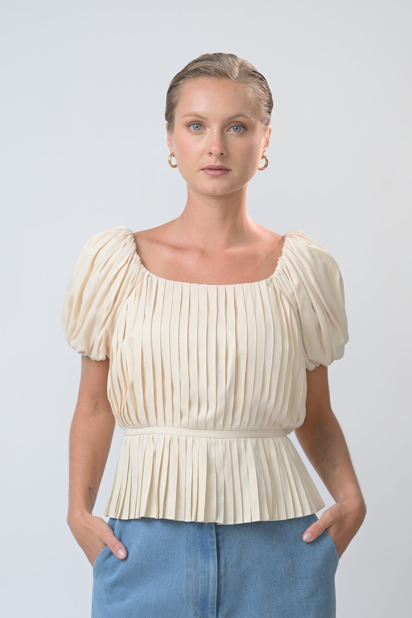 RAF Berlin Short Sleeve Top (Off-white)