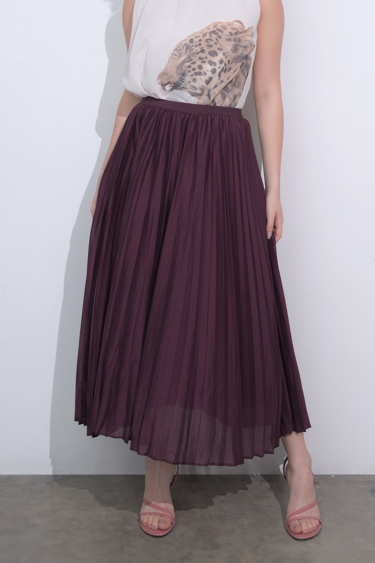 RAF Eden Pleated Skirt (Wine)