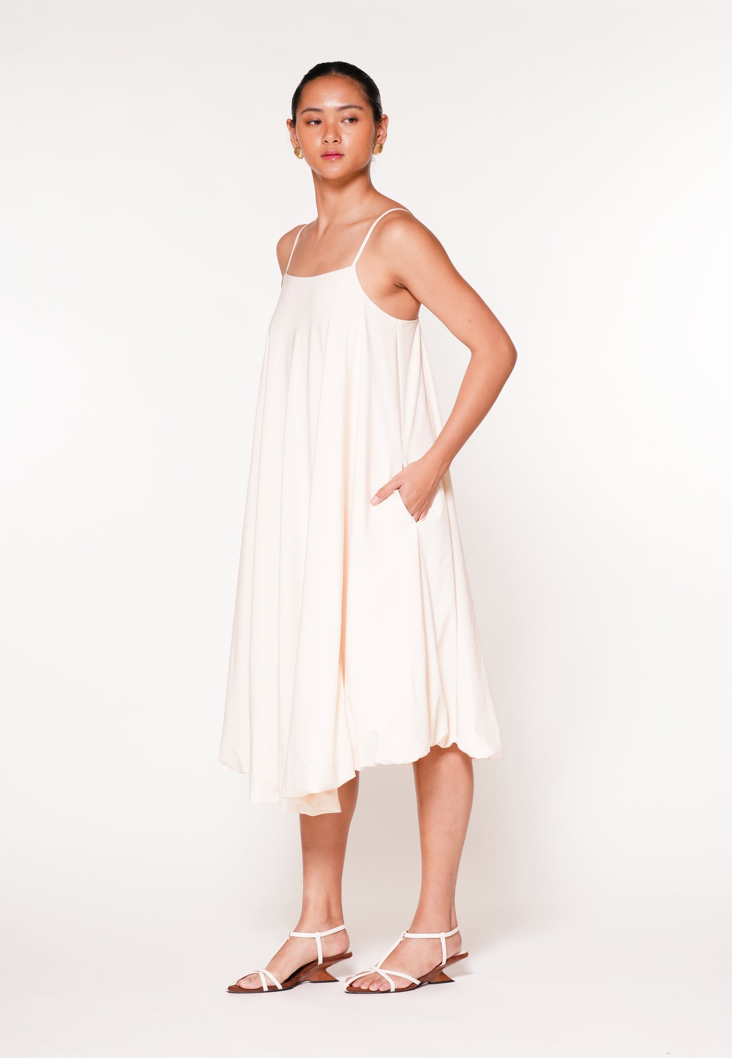 RAF Jockey Sleeveless Dress W/ Belt  (Cream)