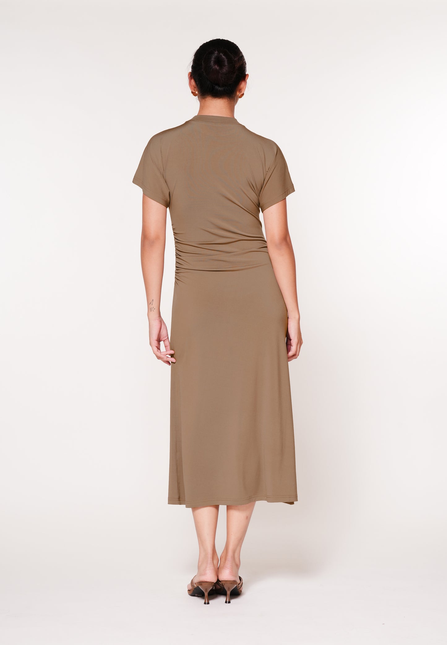 Raf Jaunt Short Sleeve Dress (Taupe)