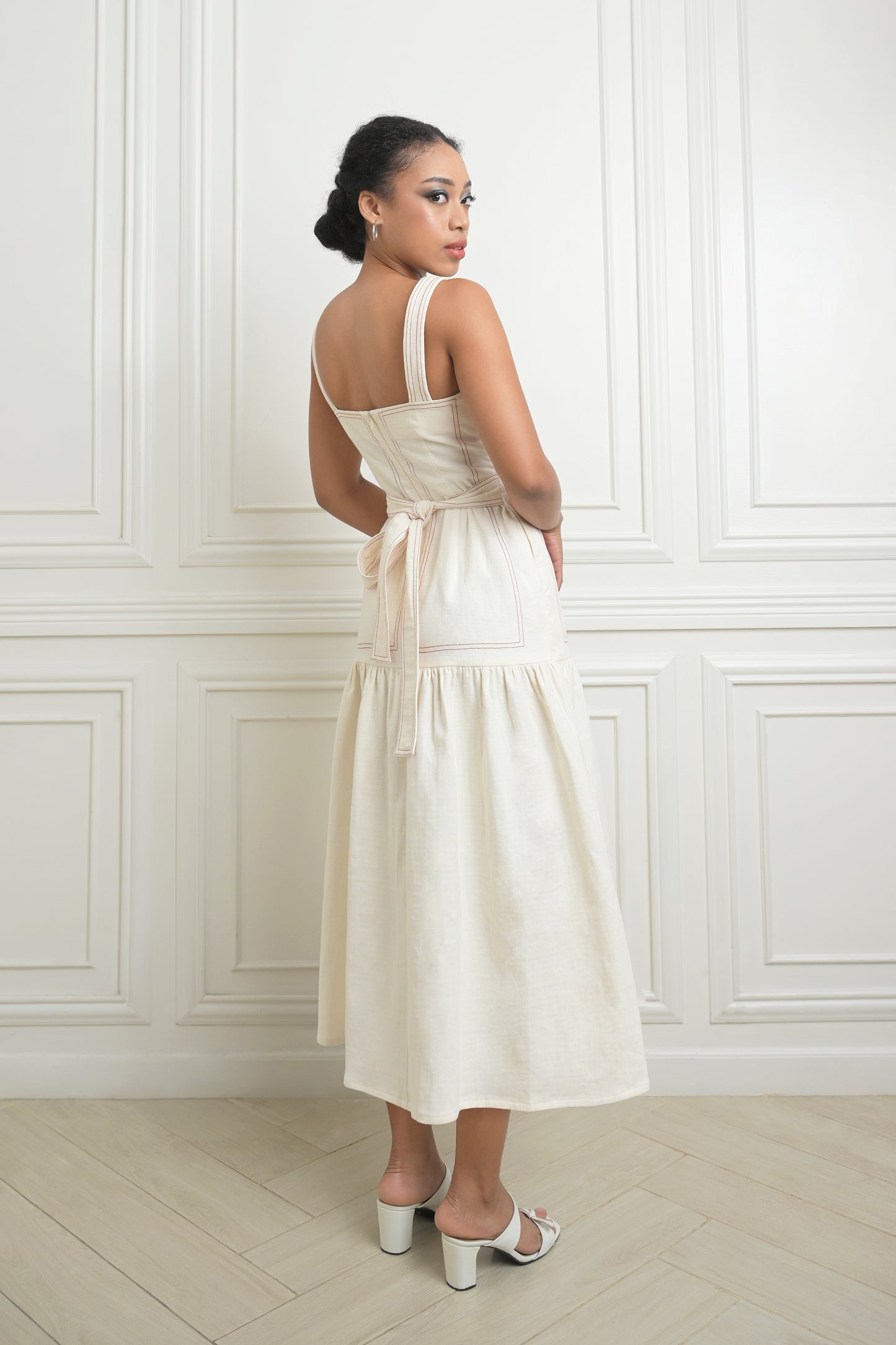 RAF Ivory Sleeveless Dress (Offwhite)