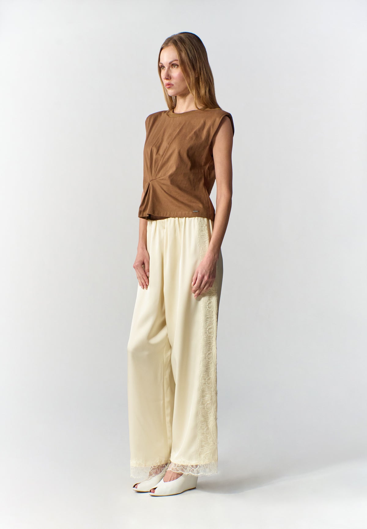RAF Sax Extended Sleeve  Top (Brown)